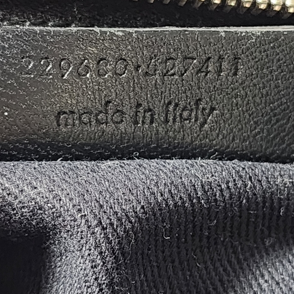 Yves Saint Laurent Muse Two hand bag. Corner wear On All 4 Corners - Picture 10 of 14